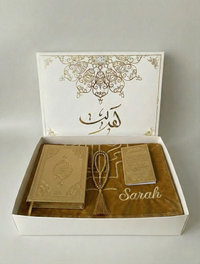 The Solidarity Prayer Kit